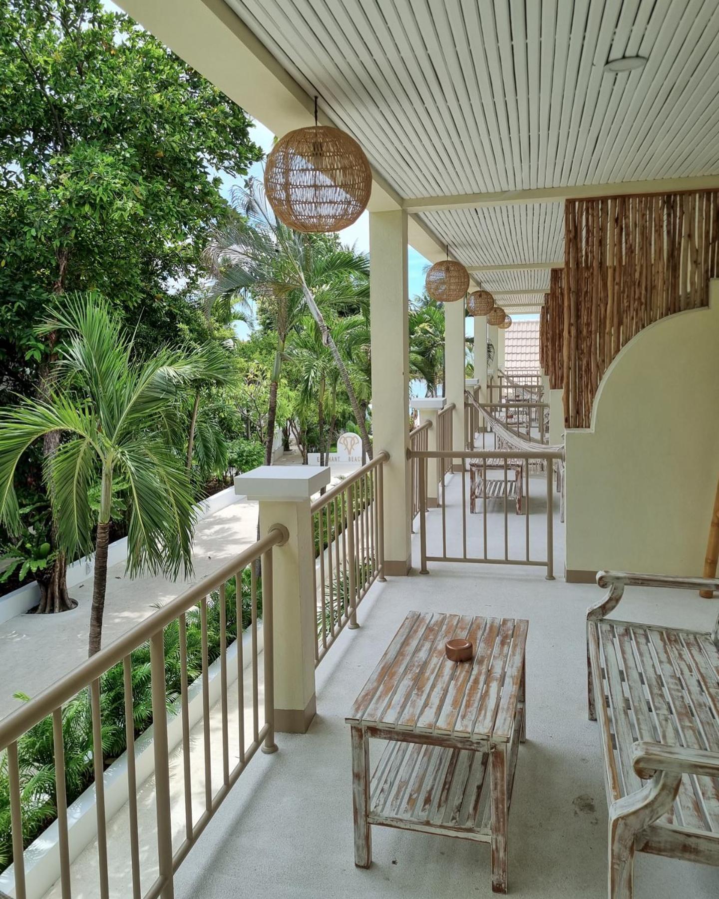 Elephant Club & Samui Resort Chaweng Beach