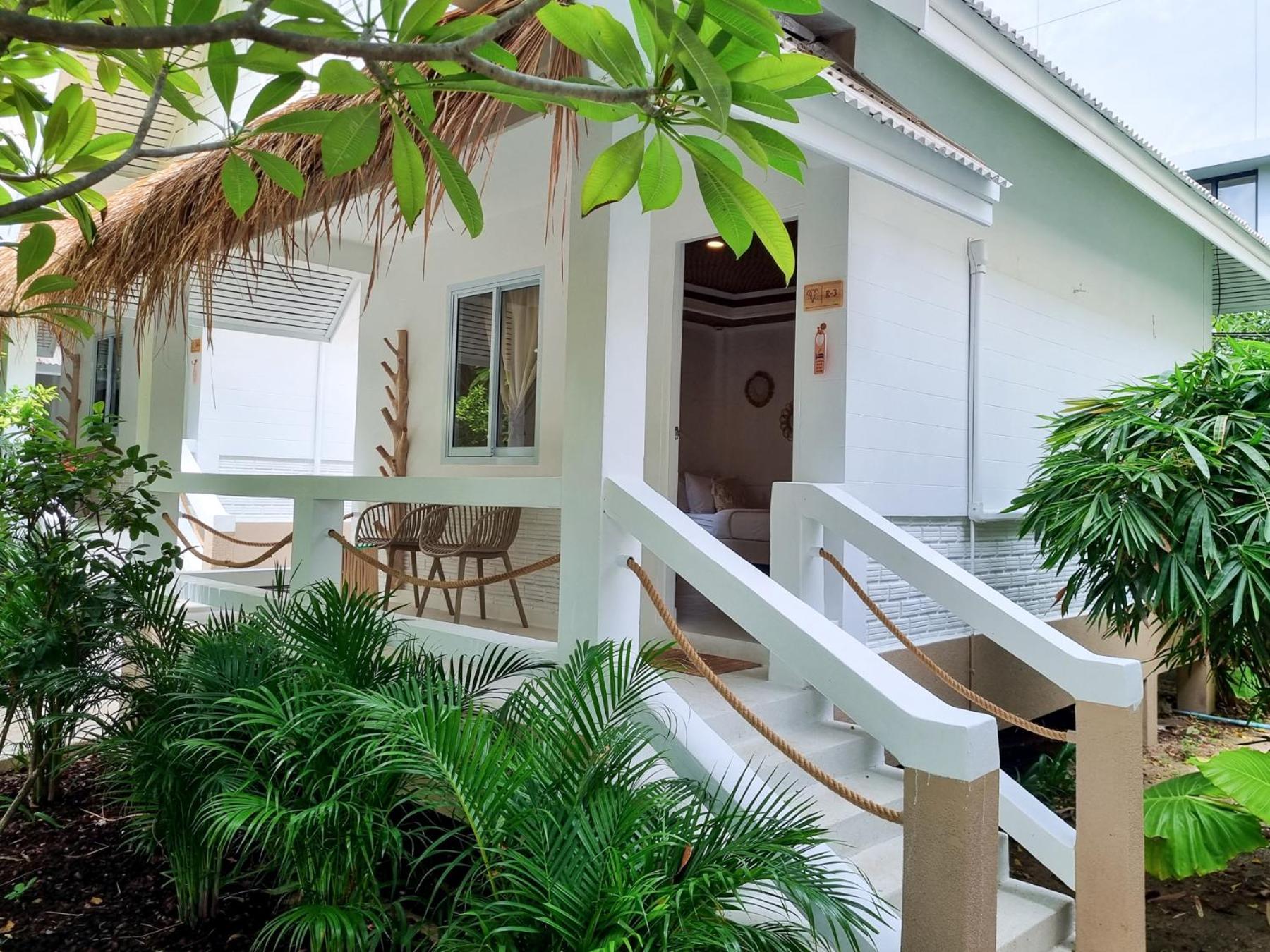 Resor Elephant Club & Samui